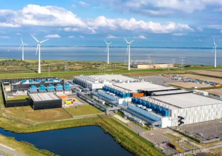 „Google“ Suomijoje investuos 13 mlrd. eurų: statomas milžiniškas AI infrastruktūros tinklas
