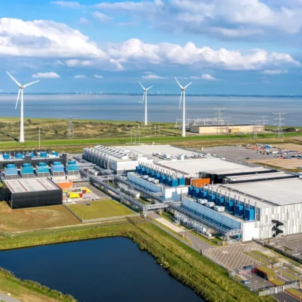 „Google“ Suomijoje investuos 13 mlrd. eurų: statomas milžiniškas AI infrastruktūros tinklas